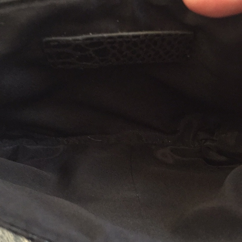 NWT Gorgeous The Limited Chain Strap Bag - Picture 3 of 3